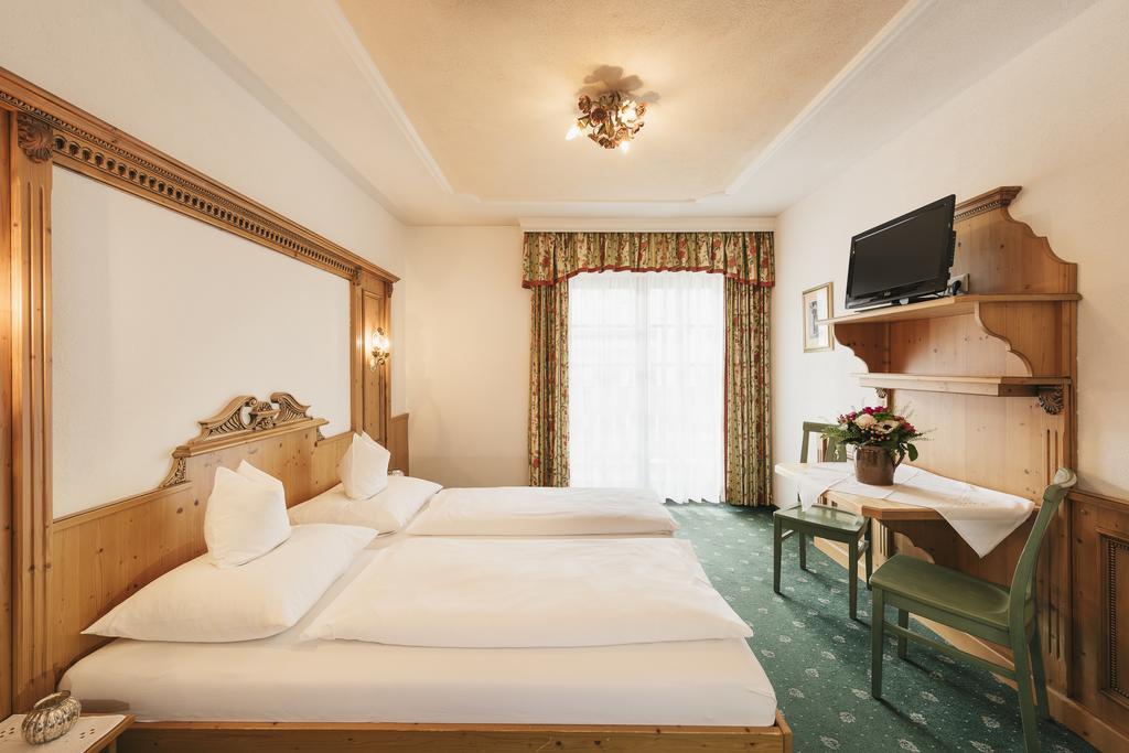 Hotel Hoferwirt Neustift im Stubaital Kültér fotó