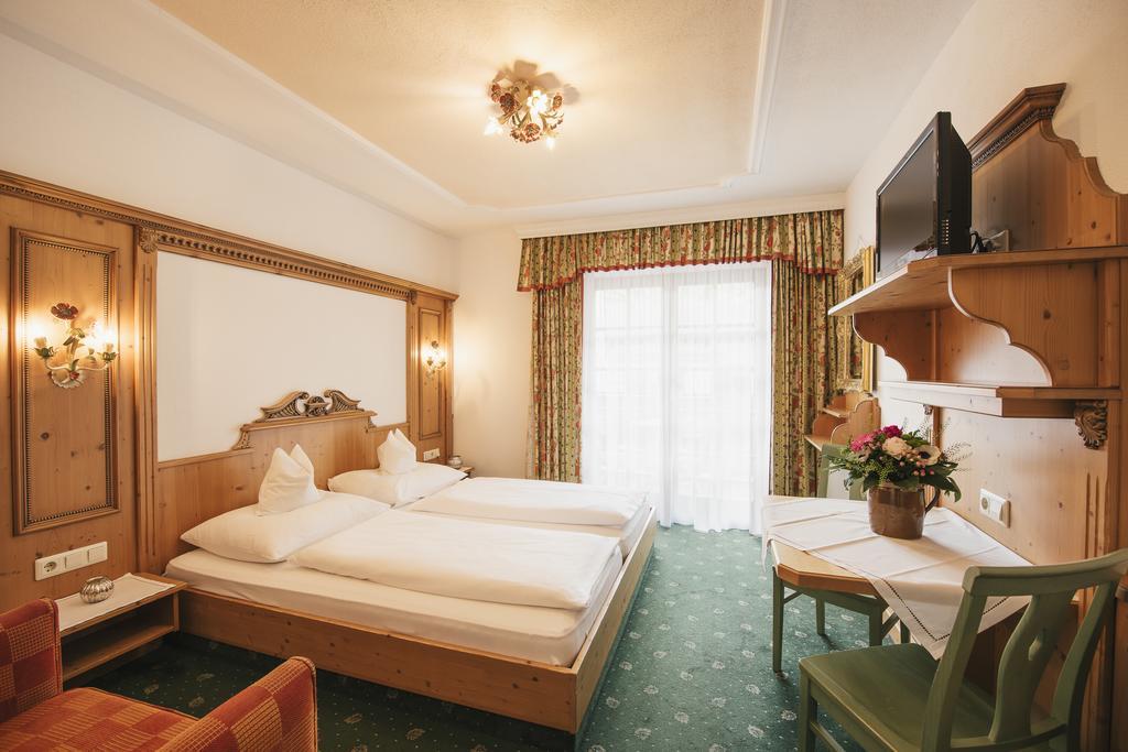 Hotel Hoferwirt Neustift im Stubaital Kültér fotó